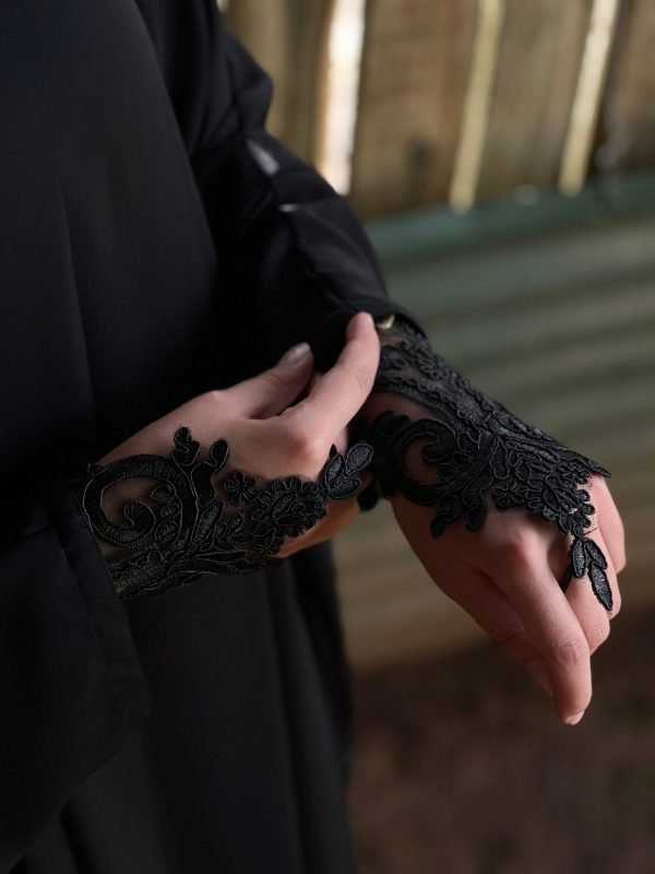 Raaniya Gloves - Image 2