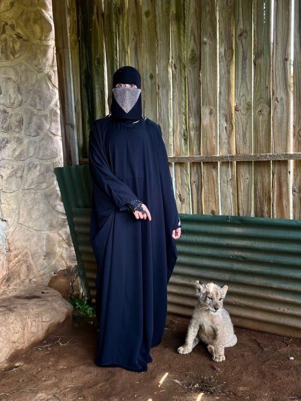 Raaniya Abaya - Image 5