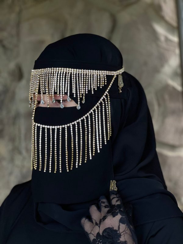 Bilkis Face Chain