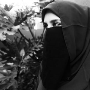 Half Niqab