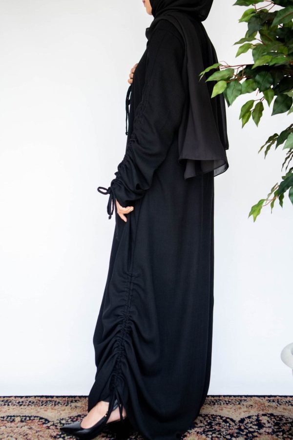 The Arwa Abaya - Image 3