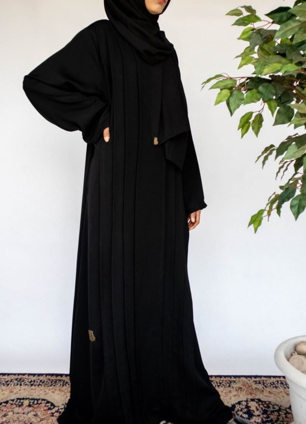 The Aliha Abaya