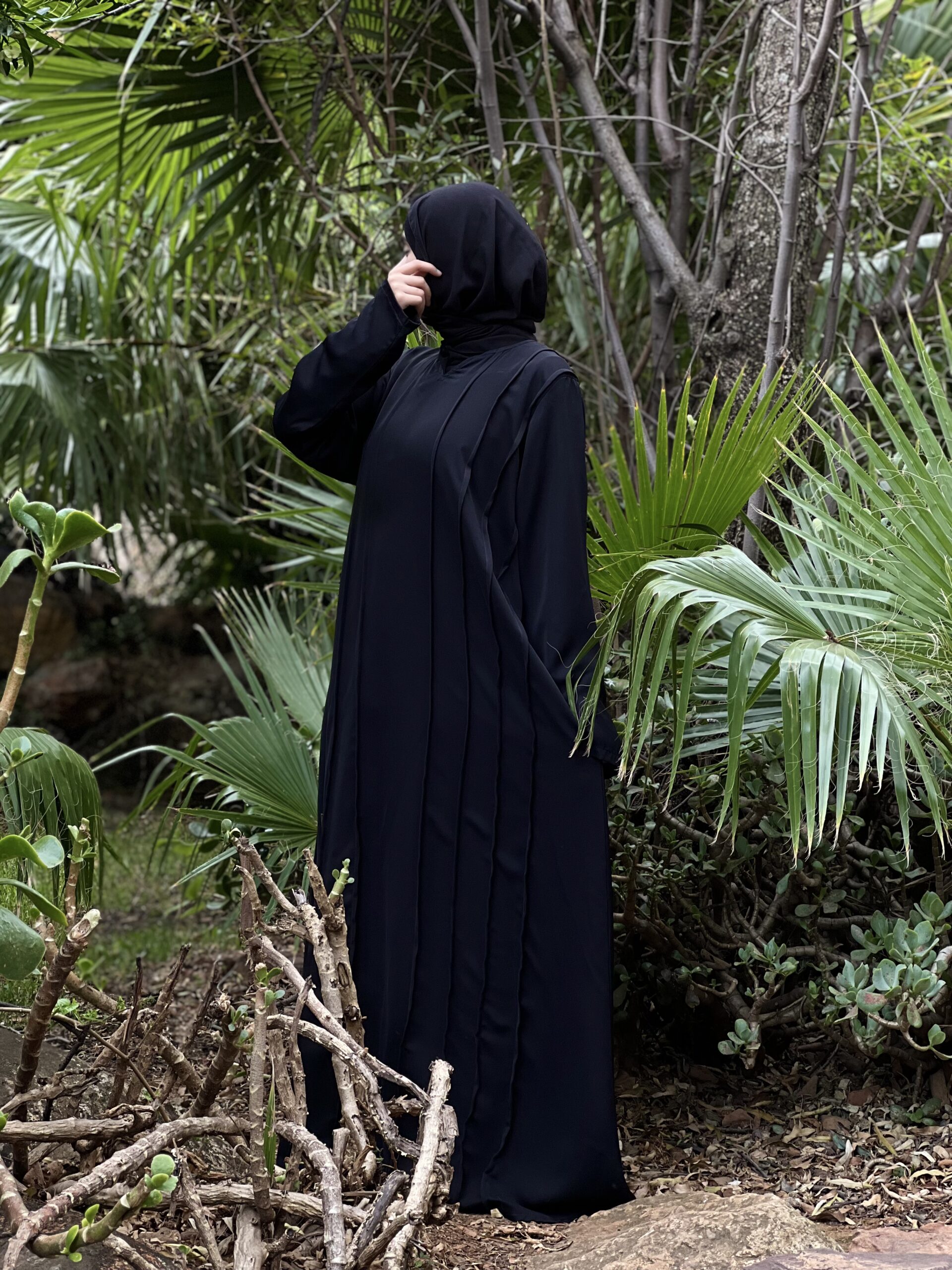 The Aliha Abaya