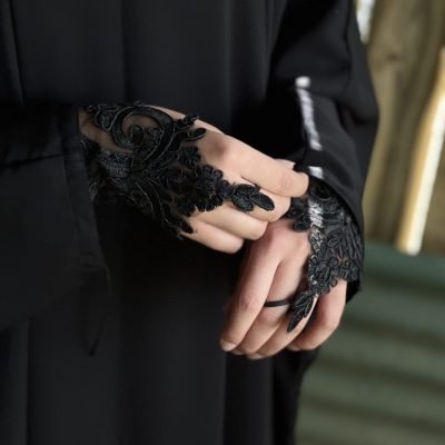 Raaniya Gloves